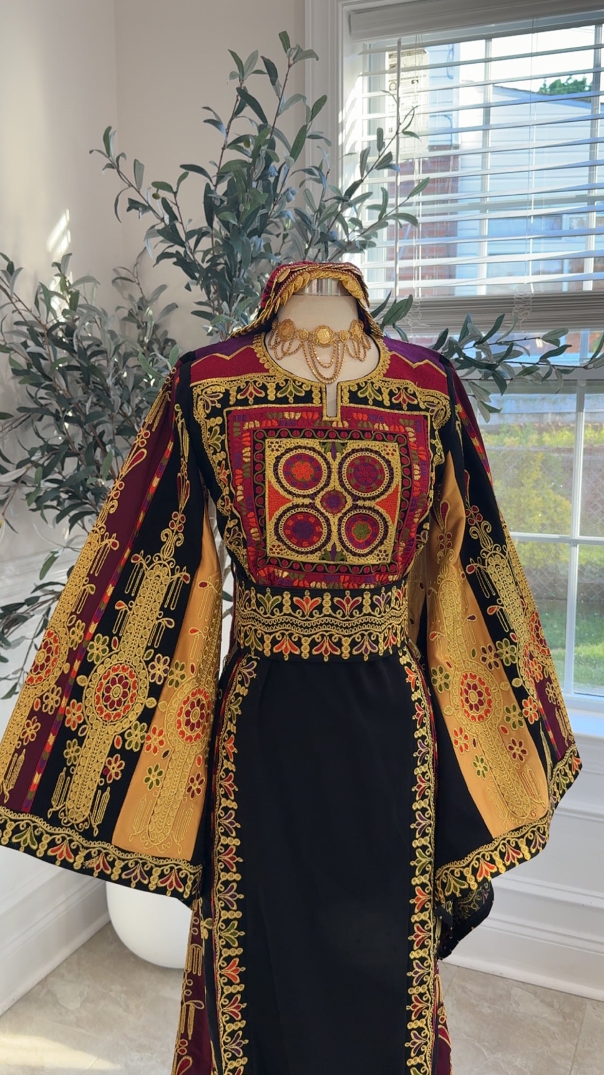 New Black Malika Thobe