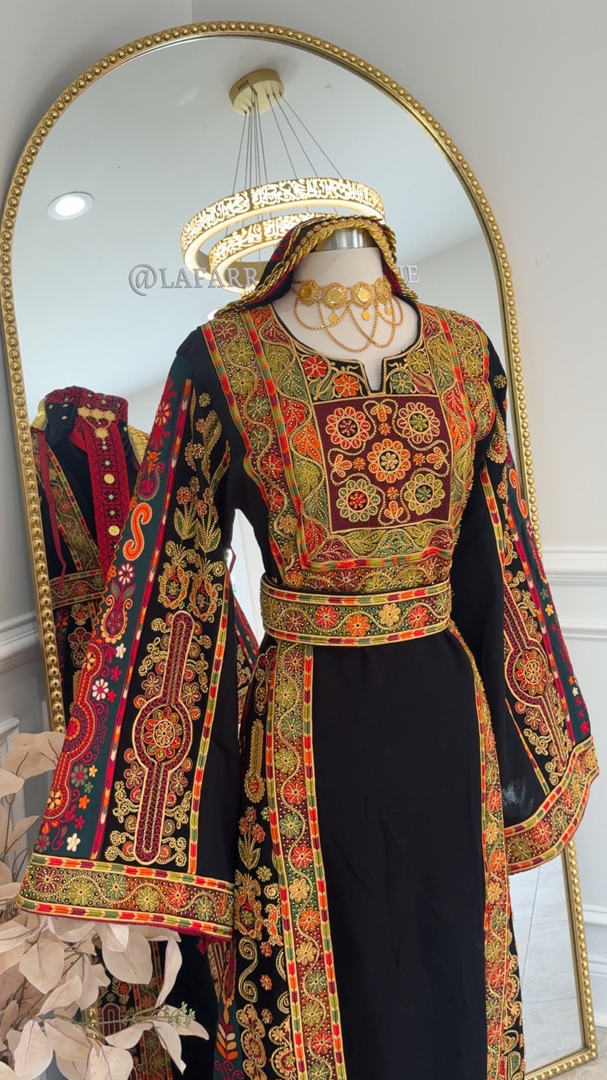 New Kharaz Malika Thobe Sale