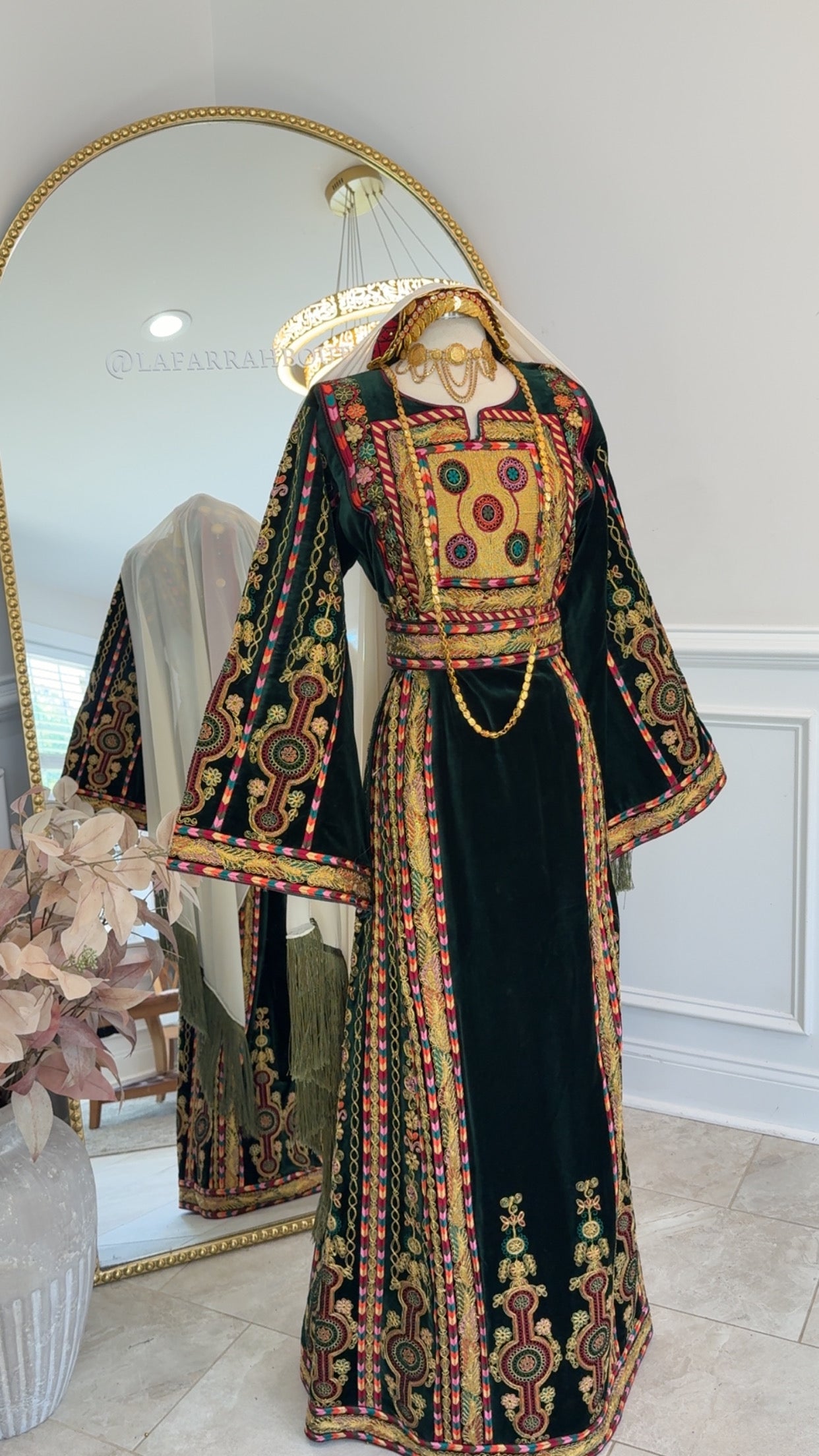 New Green Velvet Malika Thobe