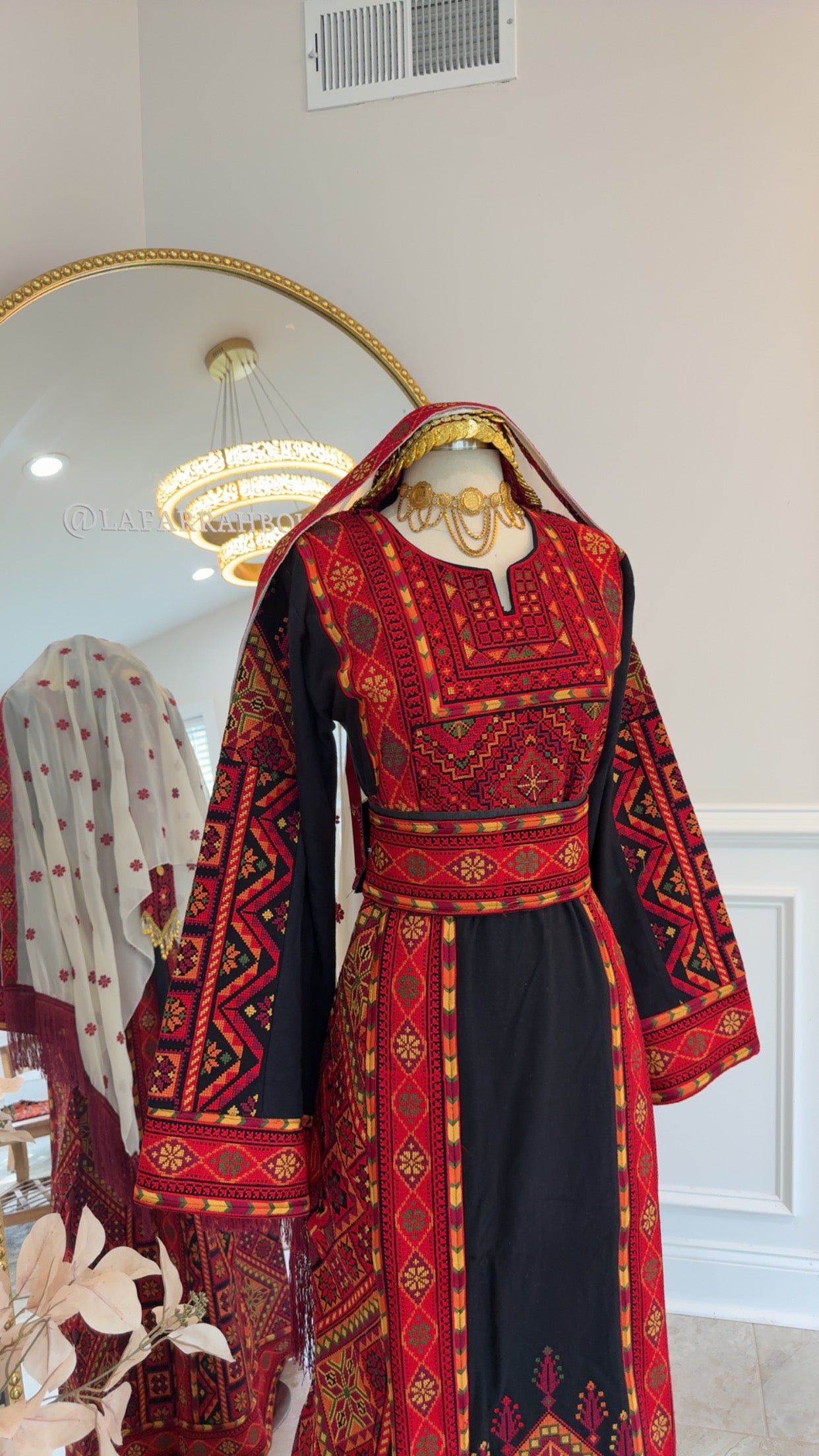 New Heavily embroidered Atameen Thobe Sale