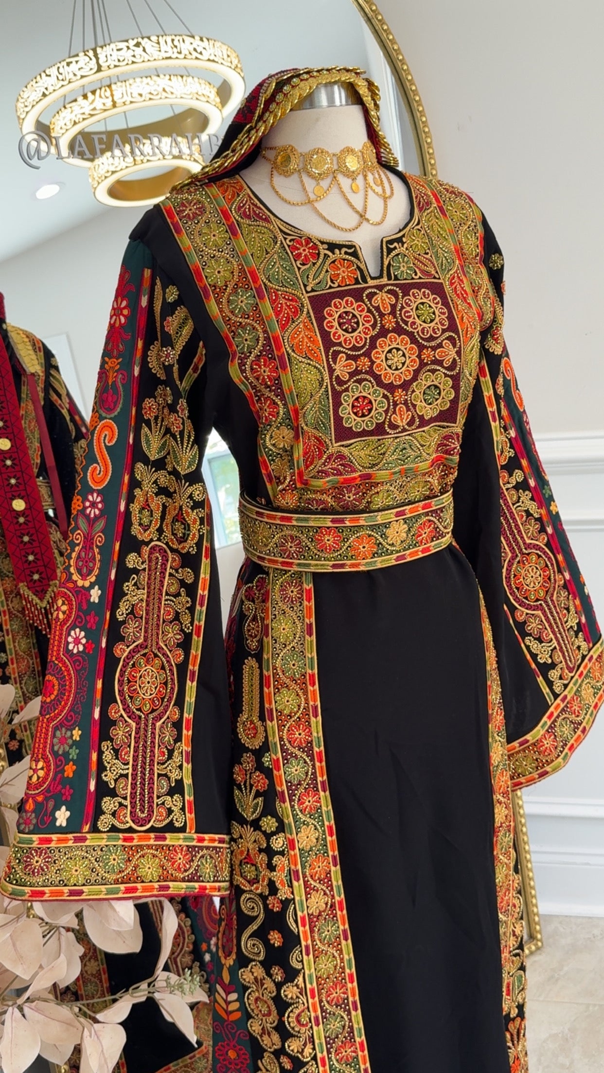 New Kharaz Malika Thobe Sale