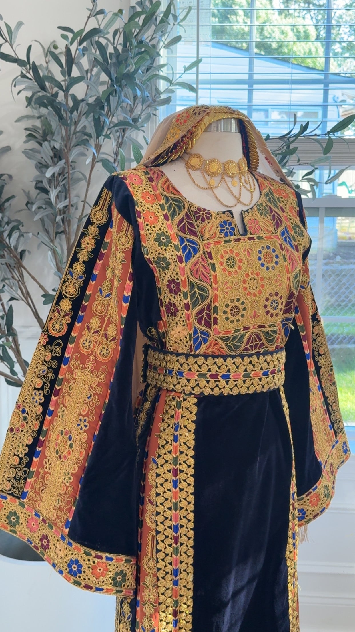 New Navy Velvet Malika Thobe Sale