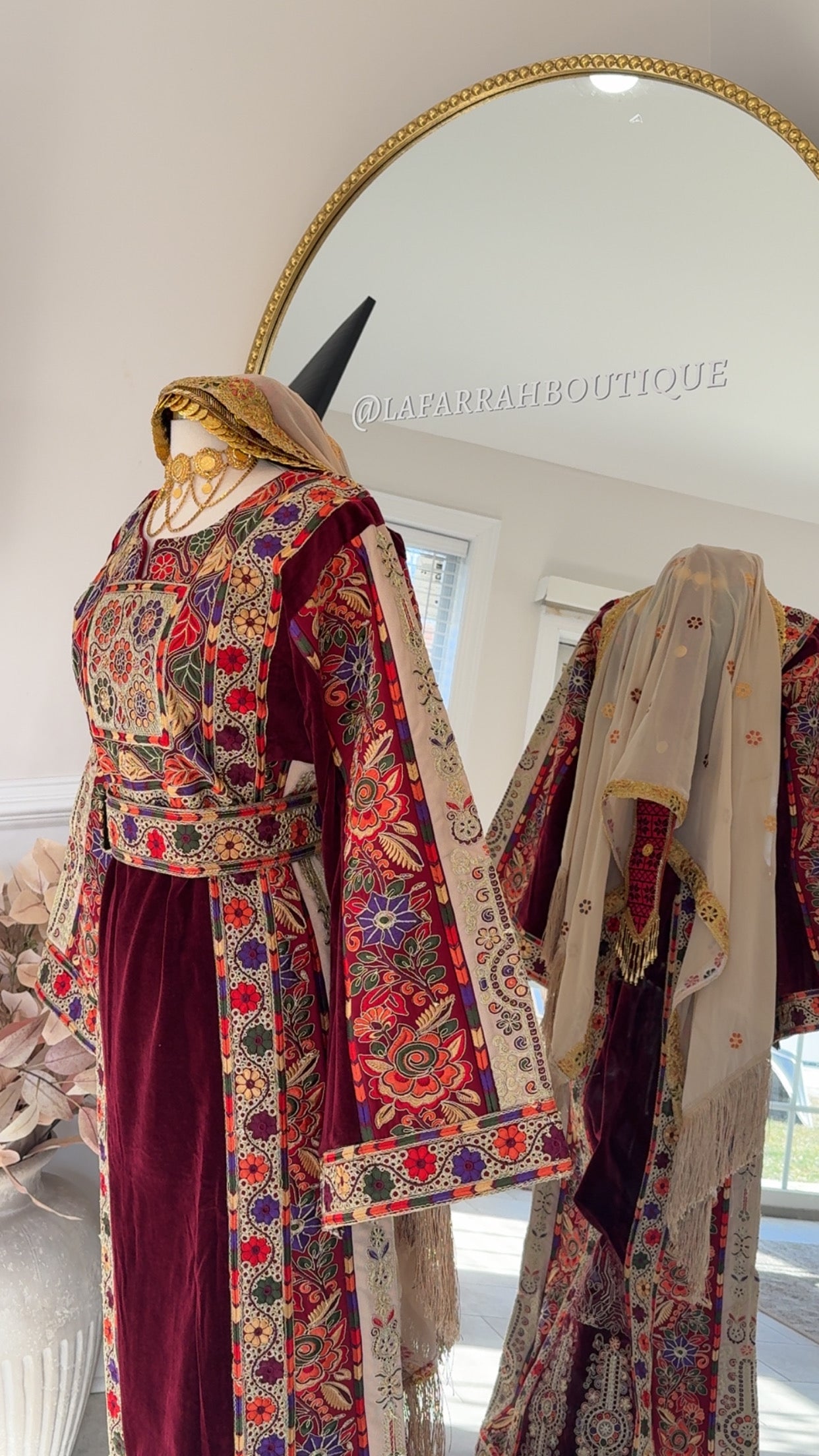 New Maroon Floral Velvet Thobe Sale