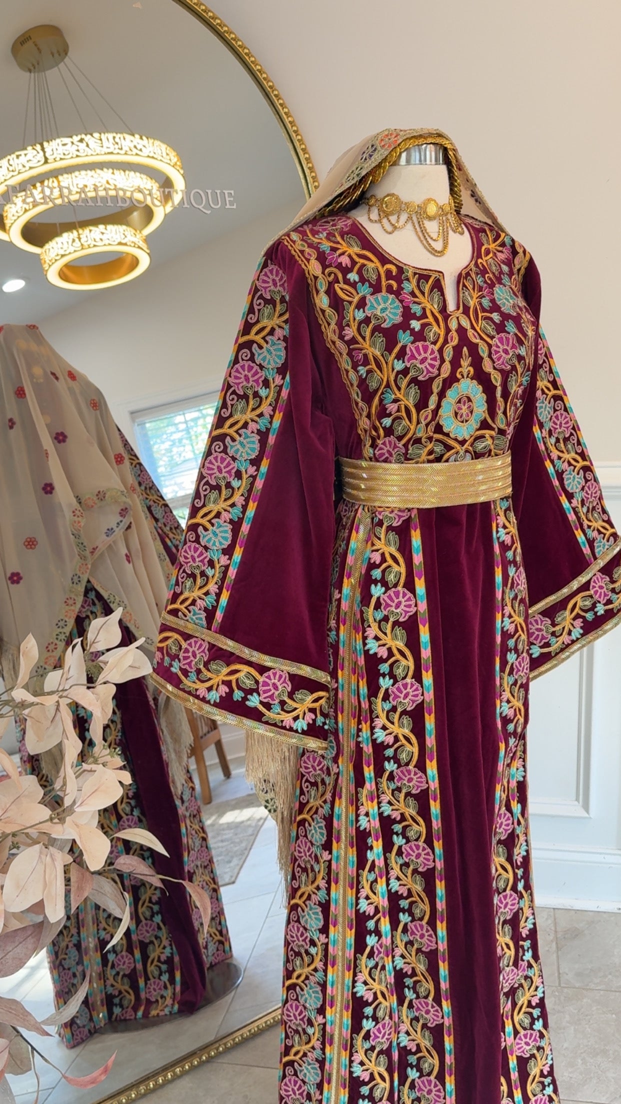 New Plum Velvet Sabayel Thobe