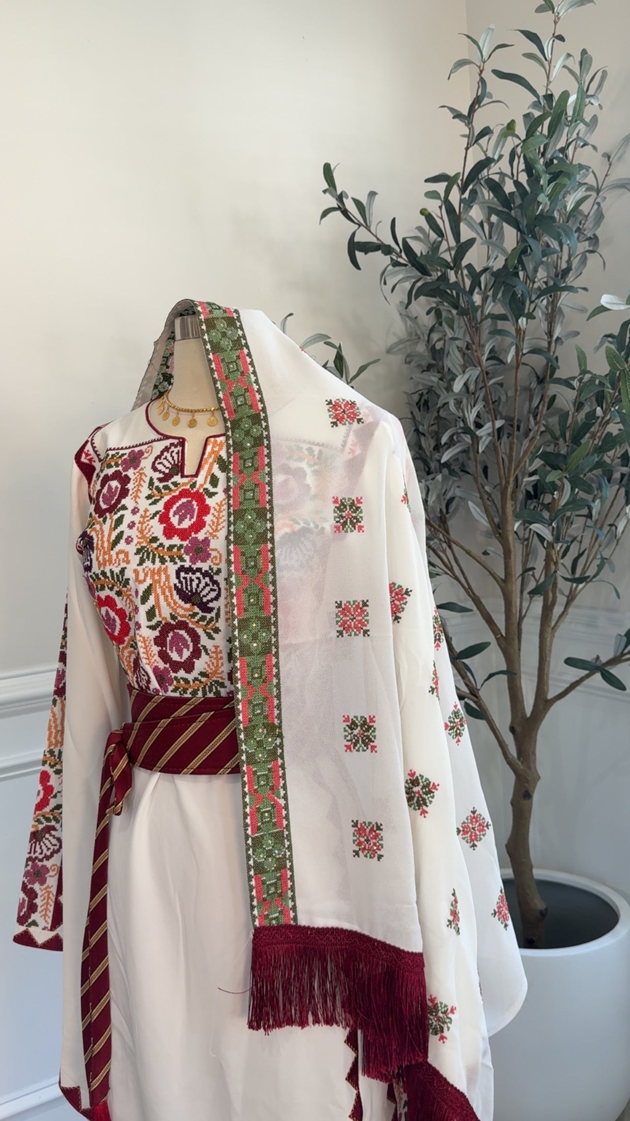 New white Khirka