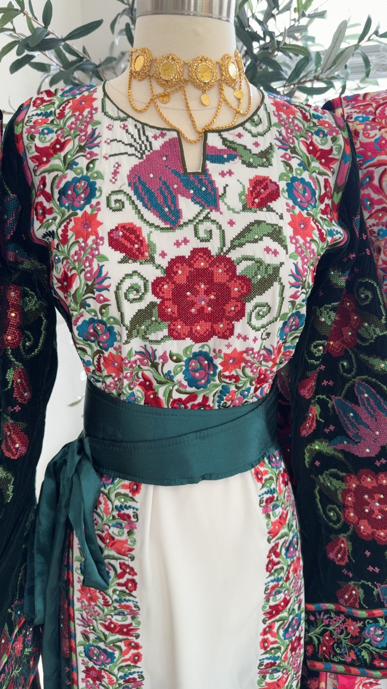 Solid Green Kashmir belt