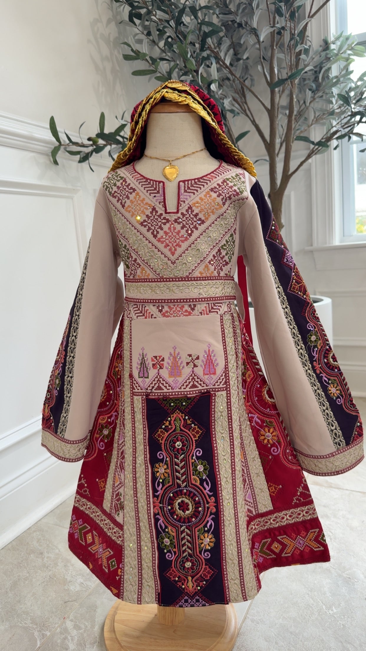 New Beige kids Malika Thobe / Dress