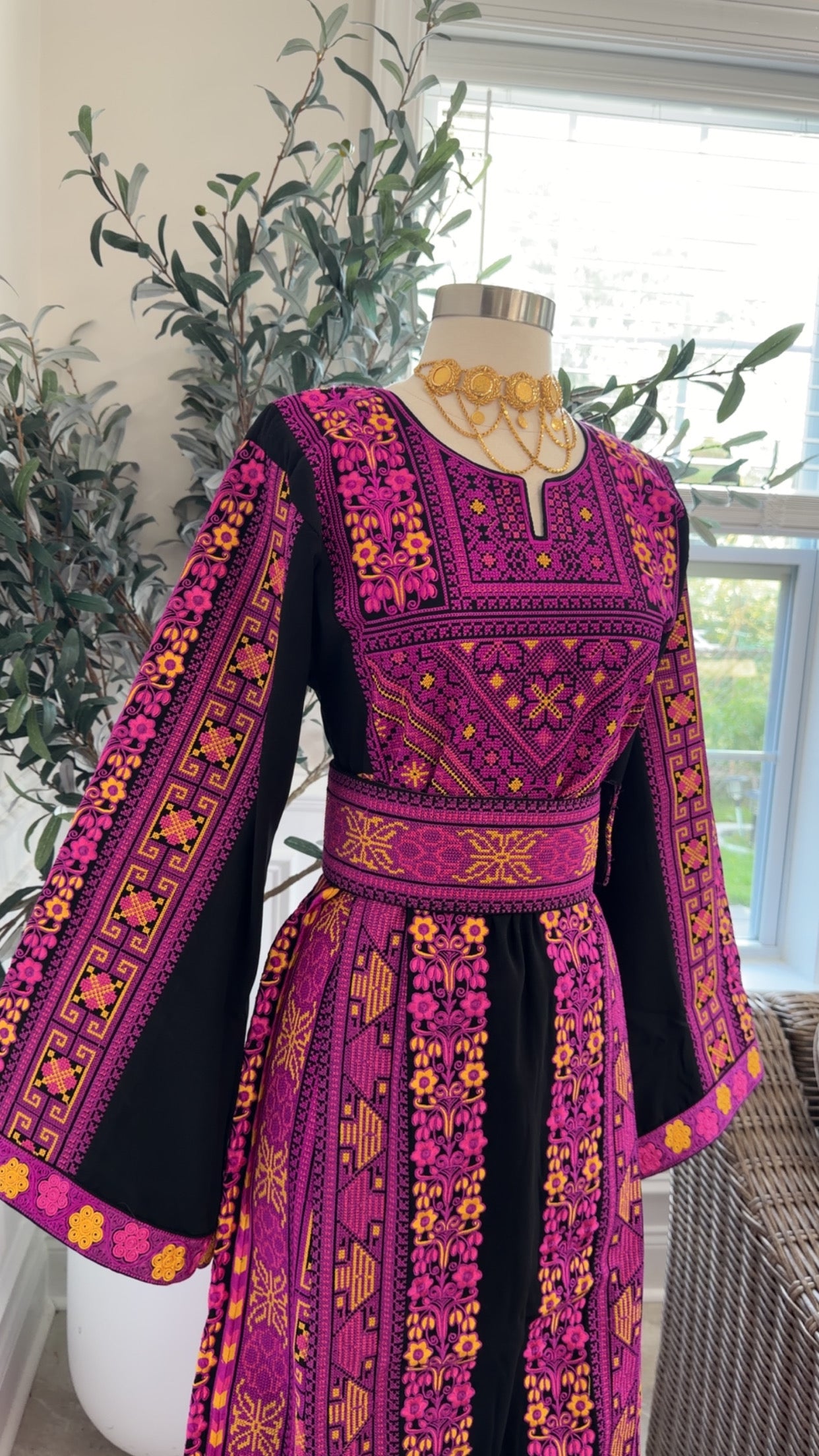 New Pink Embroidered Thobe