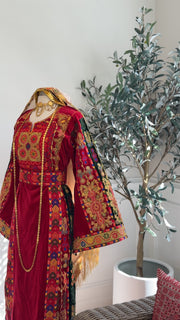New Red Velvet Malika Thobe