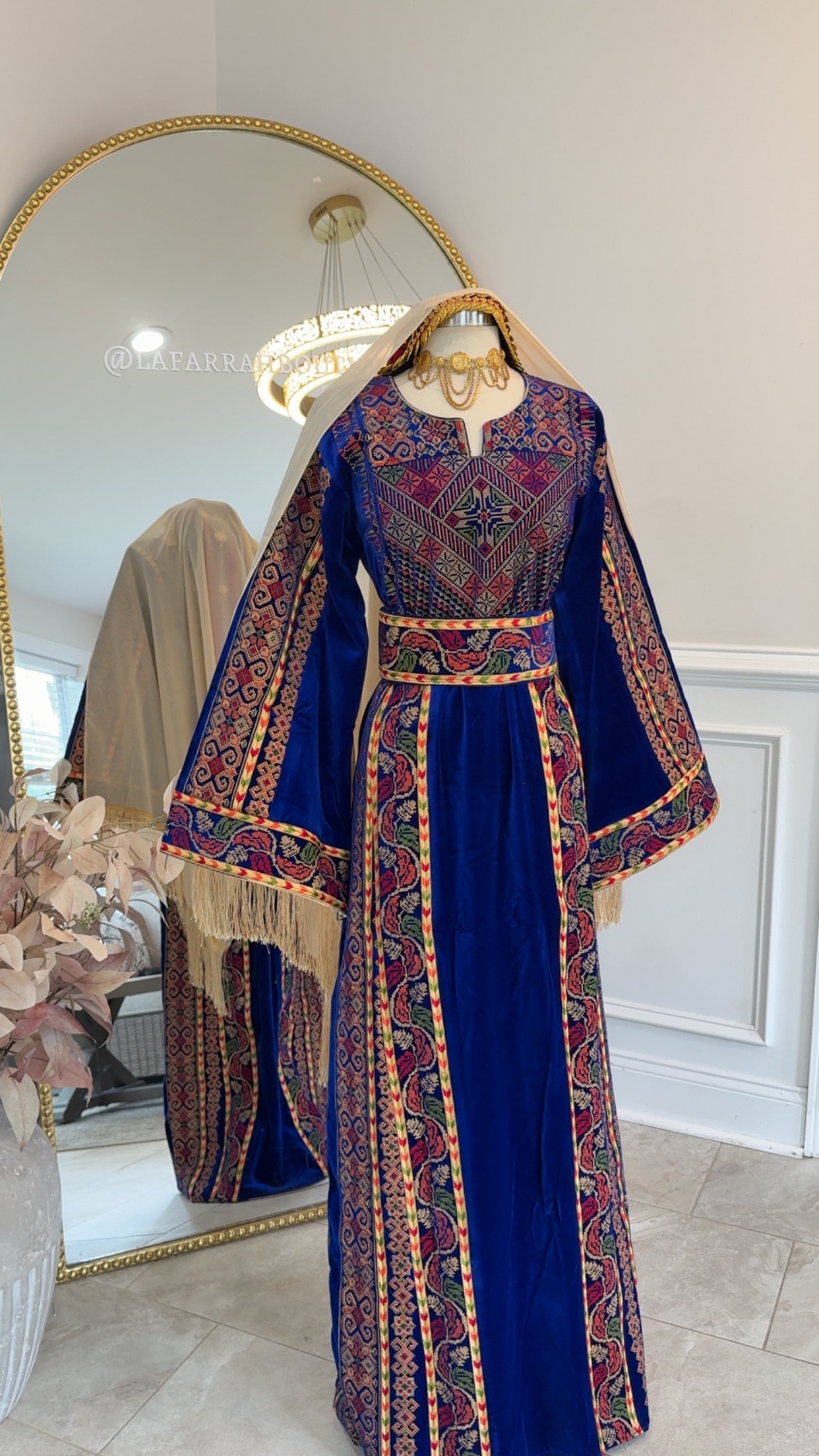 New Thobe Al Shalabi