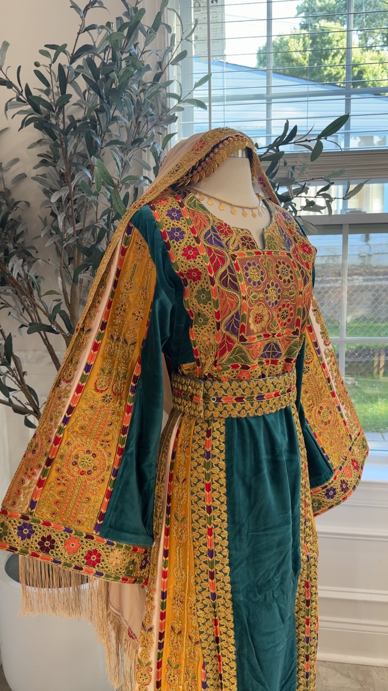 New Turquoise Velvet Malika Thobe Sale