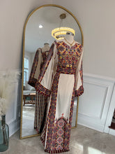 Load image into Gallery viewer, New Maroon Manajel Embroidered Thobe
