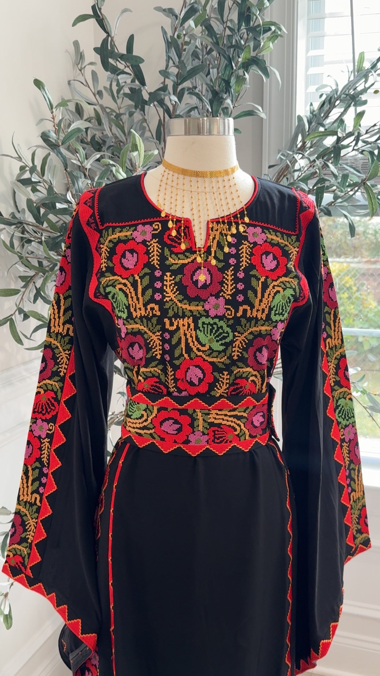 New Black Floral Tatreez Dress