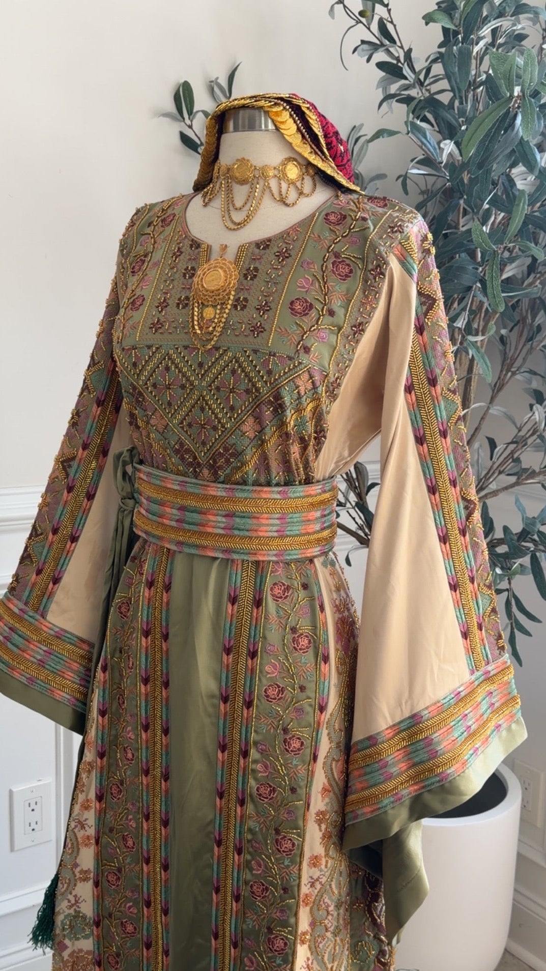 New heavily beaded Silk Thobe