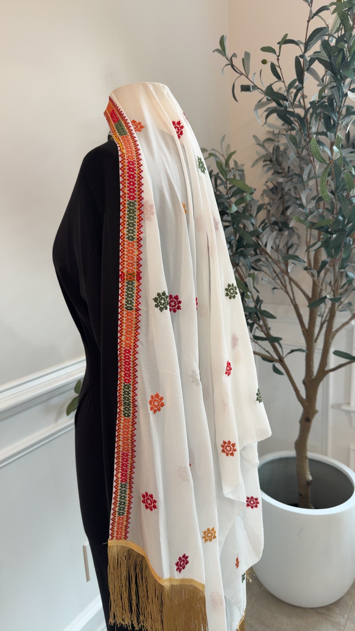 New embroidered khirka / Scarf