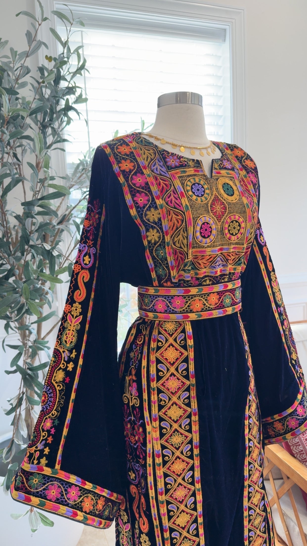 New Navy Blue Velvet Malika Thobe Sale