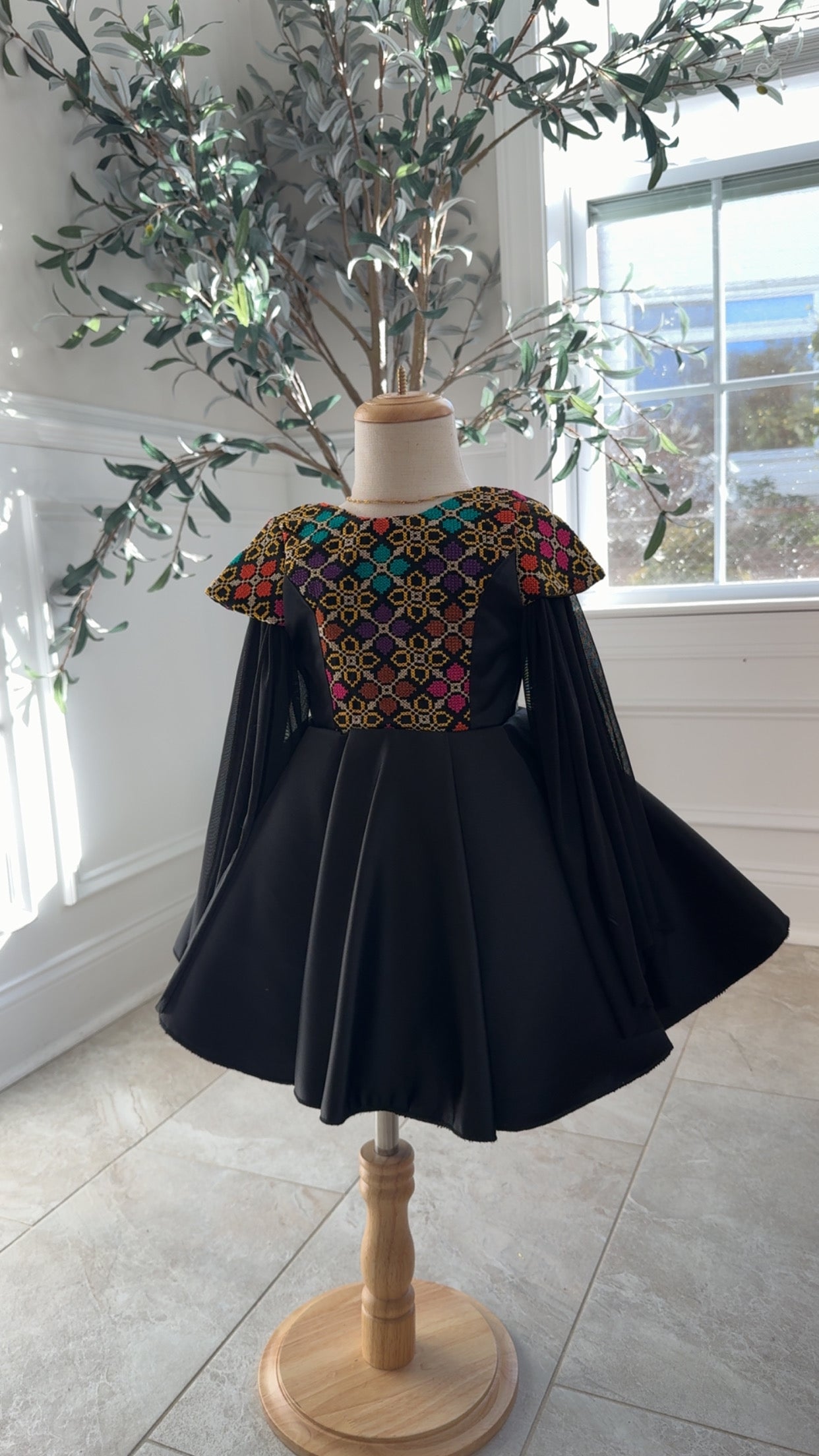 New Black Kids Dress