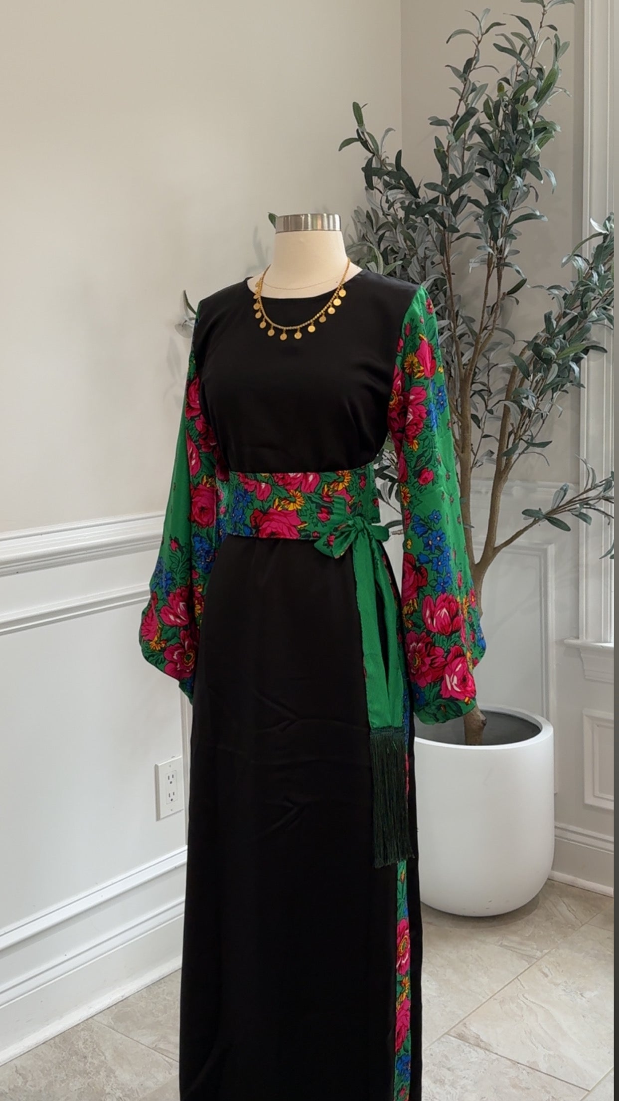 New Nabilsi Dress
