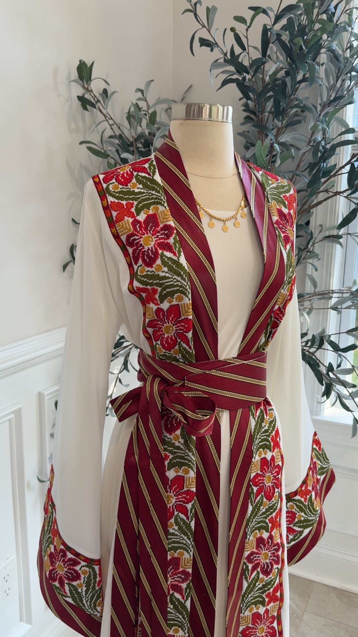 New White Floral Kashmir Abaya