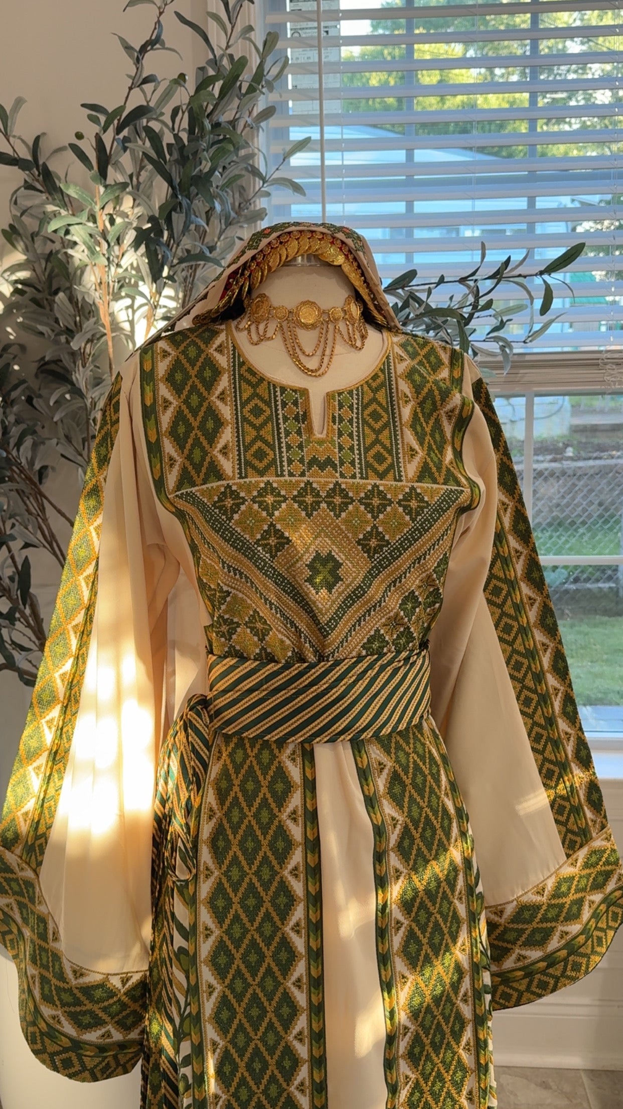 New Thobe Al Zatouna