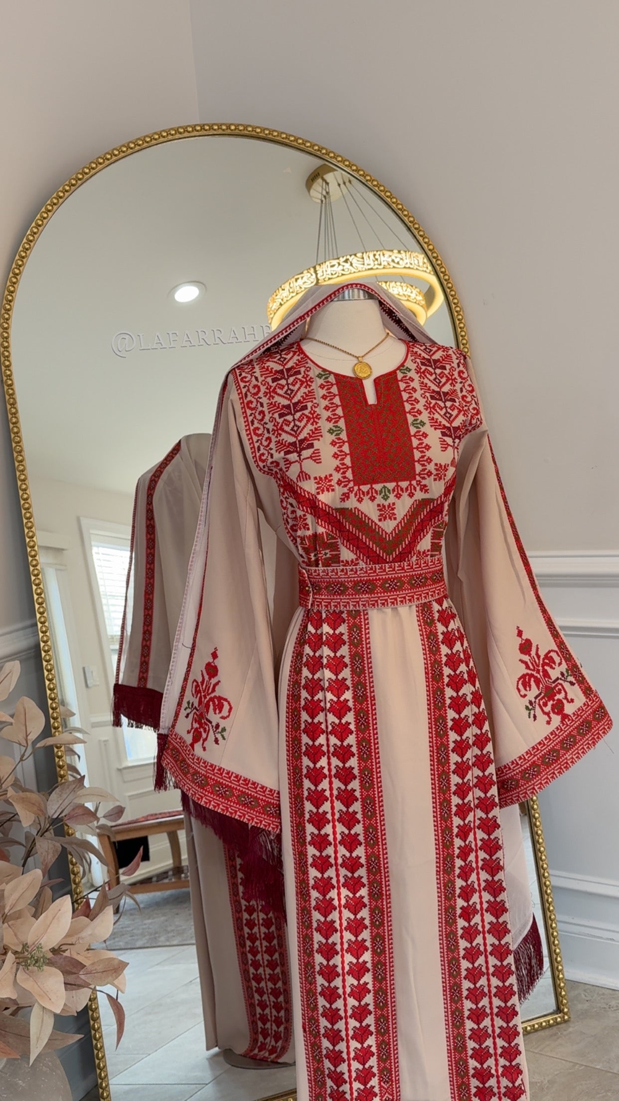 New Beige & Red Abaya