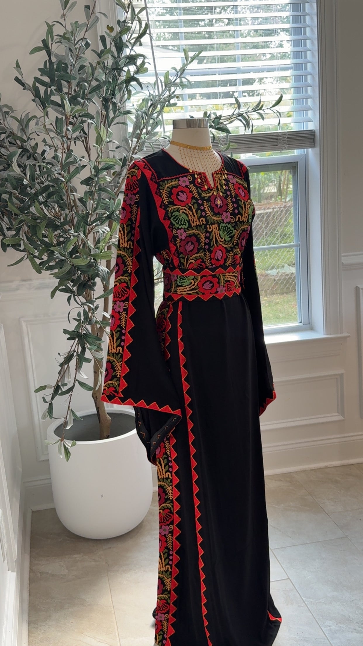 New Black Floral Tatreez Dress