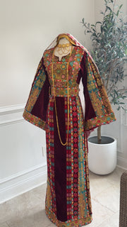 New Maroon velvet Malika Thobe