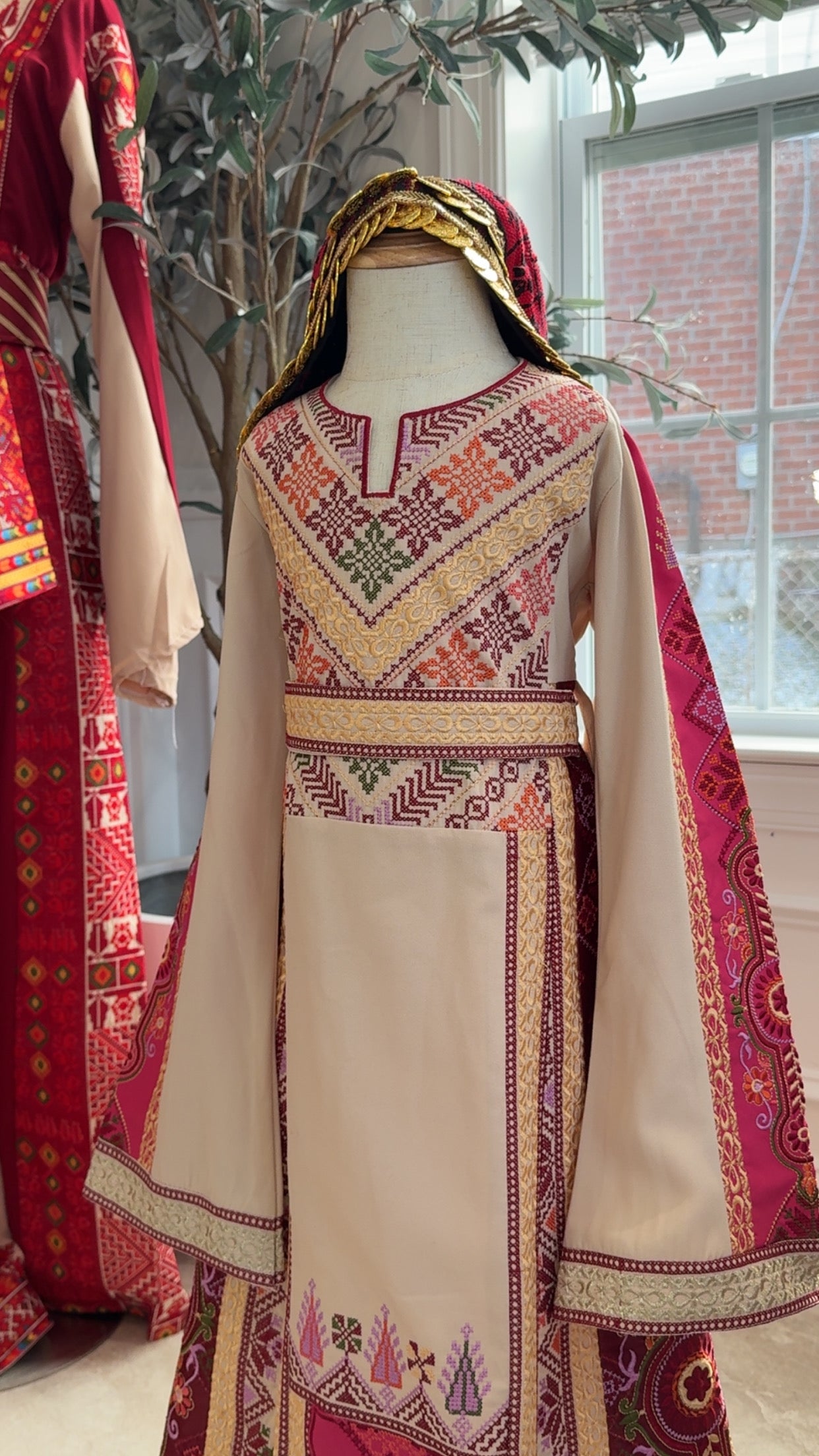 New Beige kids Malika Thobe