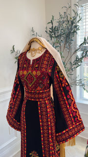 New Black Malika Thobe
