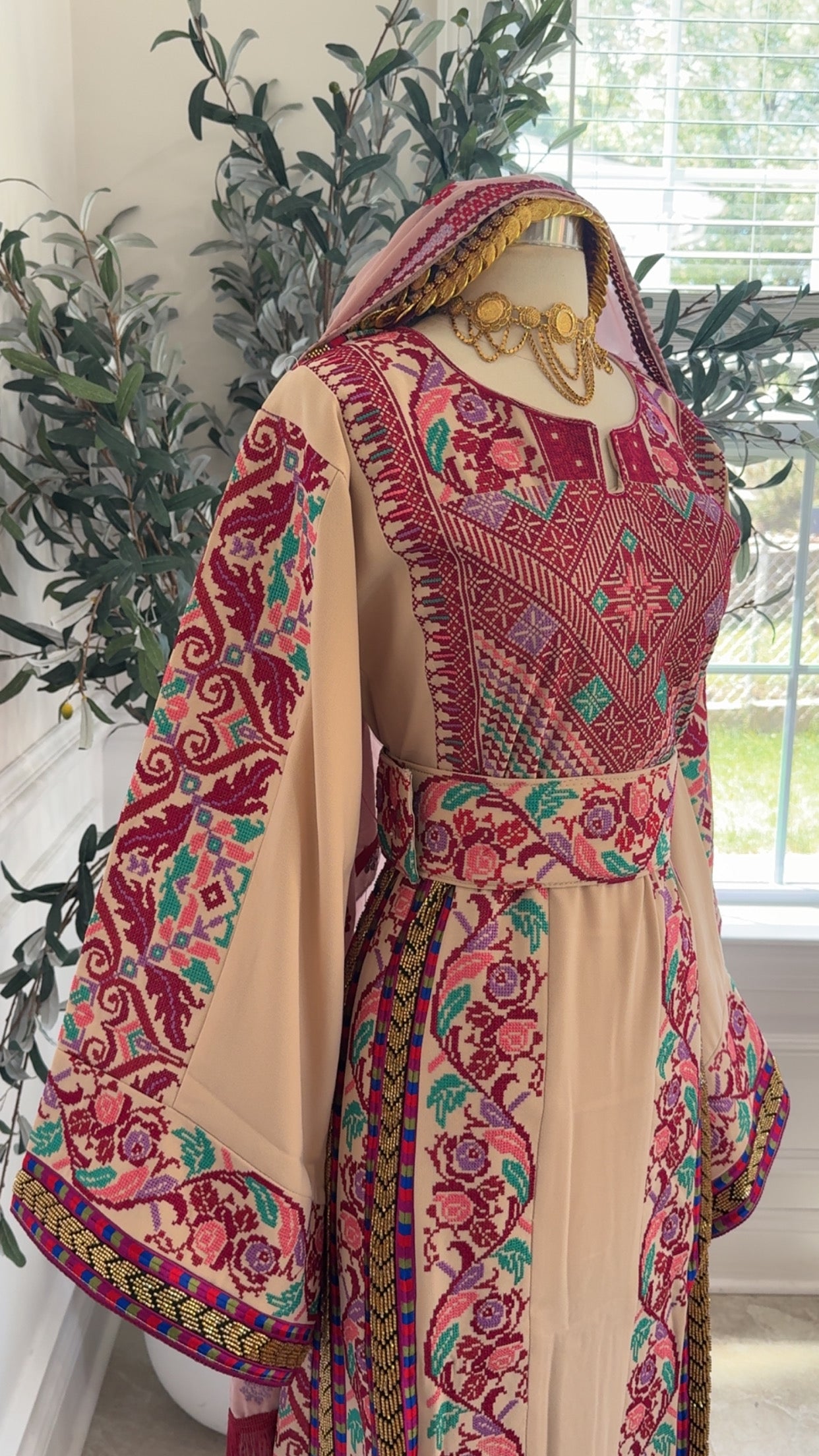 New Pink Sabayel Thobe