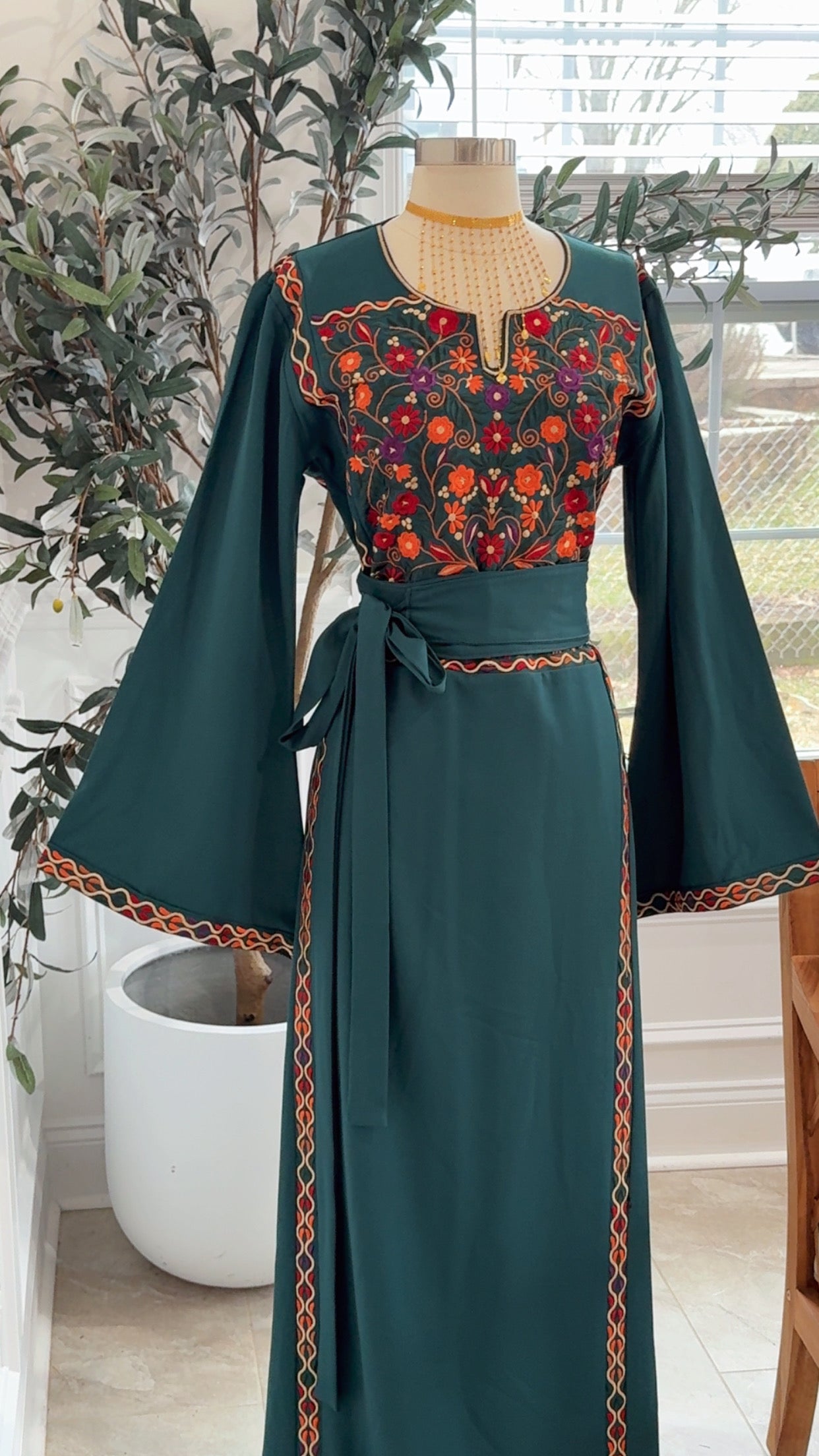 New Green Simple Floral Tatreez Dress