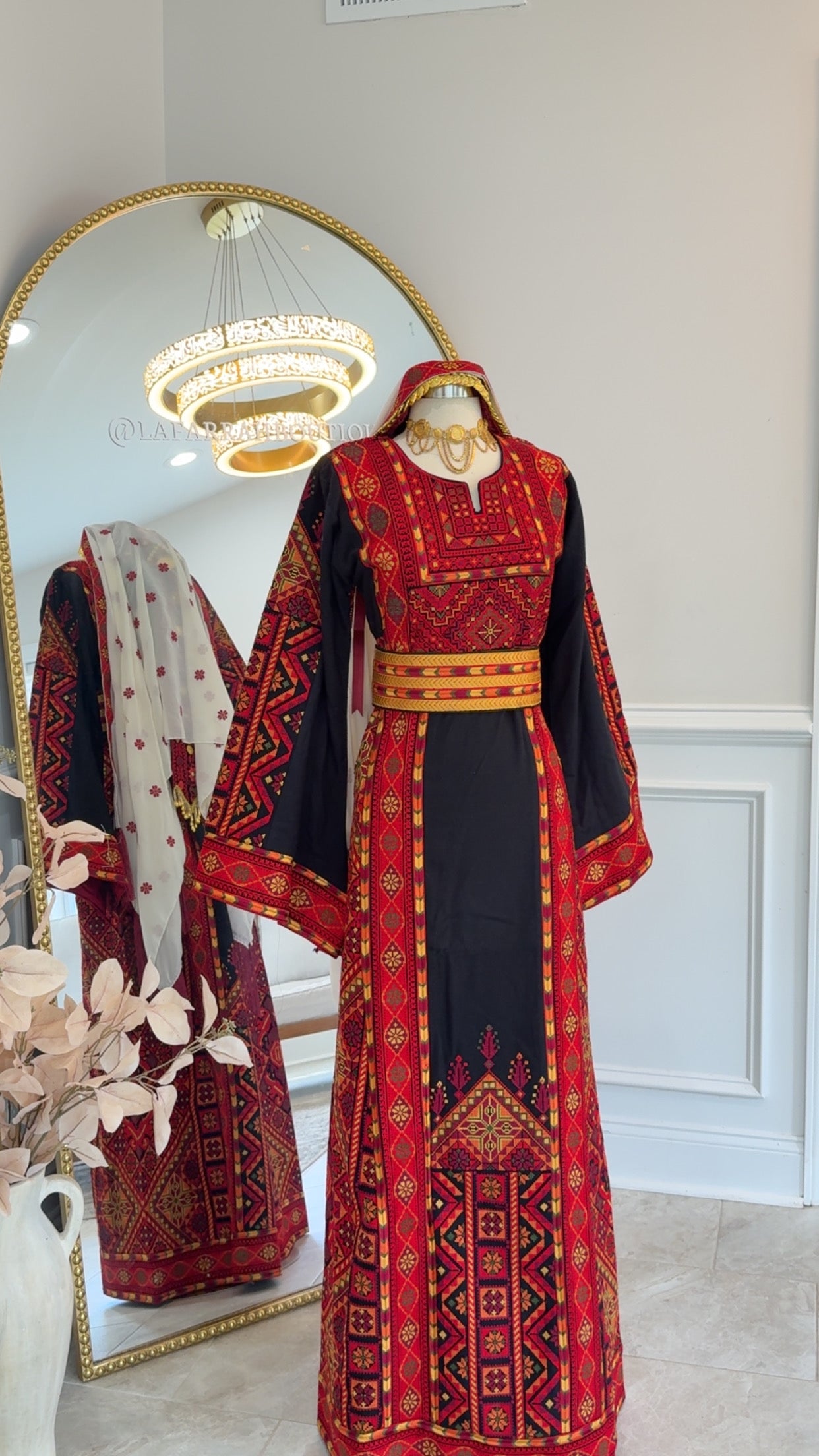 New Heavily embroidered Atameen Thobe Sale