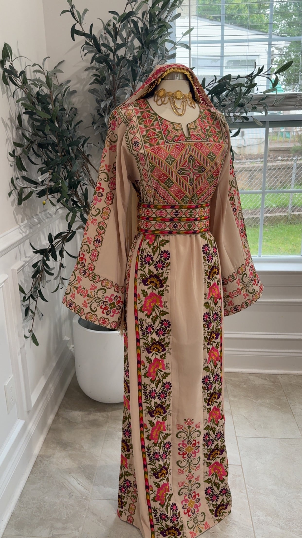 New Beige Floral Thobe