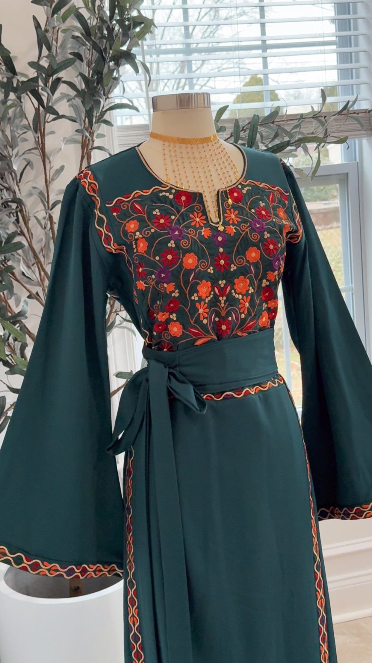 New Green Simple Floral Tatreez Dress